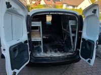 Second-hand Dacia Logan 75 CP (55 kW) 2010 Alb Berlinǎ