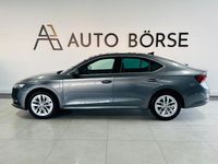 Gebraucht Skoda Octavia Style 204 PS (150 kW) 2022 Graphite grau metallic Limousine