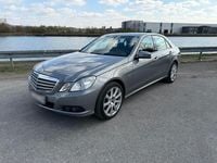 Gebraucht Mercedes E220 170 PS (125 kW) 2009 Grau Limousine
