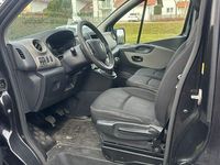 Gebraucht Renault Trafic 95 PS (69 kW) 2016 Schwarz Van / Kleinbus