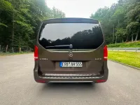 Gebraucht Mercedes V250 Avantgarde Edition 190 PS (139 kW) 2017 Braun Van / Kleinbus