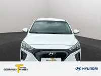 Gebraucht Hyundai Ioniq 105 PS (77 kW) 2018 Polar white Kleinwagen