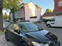 Usata Seat Leon 115 CV (84 kW) 2016 Nero Utilitaria