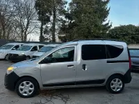 Gebraucht Dacia Dokker 83 PS (61 kW) 2014 Silber Van / Kleinbus