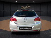 Gebraucht Opel Astra Design Edition 116 PS (85 kW) 2011 Silber Limousine