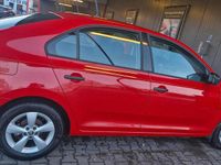 Gebraucht Skoda Rapid Active 86 PS (63 kW) 2014 Rot Limousine