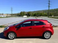 Gebraucht Kia Rio 86 PS (63 kW) 2012 Rot Kleinwagen