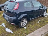 Gebraucht Fiat Punto 69 PS (50 kW) 2011 Blau Kleinwagen