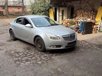 Gebraucht Vauxhall Insignia 140 PS (102 kW) 2010 Silber Limousine