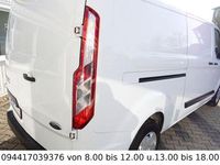Gebraucht Ford Transit Custom 105 PS (77 kW) 2022 Weiß Van / Kleinbus