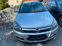 Używany Opel Astra 105 KM (77 kW) 2005 Srebrny Kombi