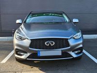 gebraucht Infiniti Q30 Q302.2d DCT AWD Premium Allrad 360° Scheckheft