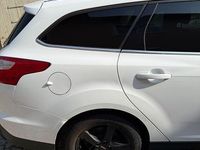 Gebraucht Ford Focus SYNC Edition 140 PS (102 kW) 2014 Weiß Limousine