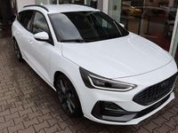 Neu Ford Focus ST 280 PS (205 kW) 2025 Frozen white Kombi