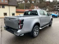 Neu Isuzu D-Max 163 PS (119 kW) 2025 Silber Pickup