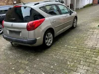 Gebraucht Peugeot 207 124 PS (91 kW) 2008 Silber Kombi