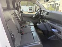 Gebraucht Opel Vivaro Edition 102 PS (75 kW) 2021 Weiß Van / Kleinbus