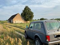 Gebraucht Lada niva 82 PS (60 kW) 2007 Grau SUV