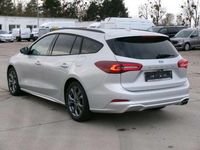 Neu Ford Focus ST-Line X 155 PS (114 kW) 2025 Moondust silver metallic Kombi