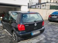 Gebraucht VW Polo 60 PS (44 kW) 2001 Schwarz Kleinwagen