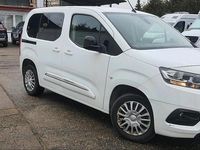 Gebraucht Toyota Proace Verso City 131 PS (96 kW) 2022 Weiß Kombi