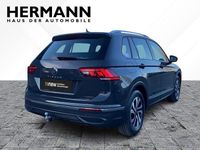 Gebraucht VW Tiguan Active 150 PS (110 kW) 2022 Uranograu (grau) SUV