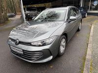Gebraucht VW Passat 150 PS (110 kW) 2024 Grau Kombi
