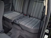 Gebraucht VW Fox 54 PS (39 kW) 2005 Schwarz Kleinwagen