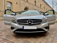 Gebraucht Mercedes A180 Edition 122 PS (89 kW) 2015 Silber Limousine