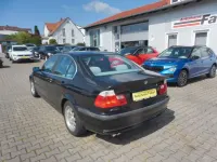 Gebraucht BMW 320 170 PS (125 kW) 2001 Schwarz Limousine