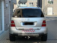 Gebraucht Mercedes ML280 190 PS (139 kW) 2006 Silber SUV