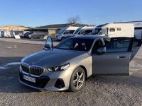 Gebraucht BMW 520 M Sport 197 PS (144 kW) 2024 Grau Limousine