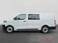 Gebraucht Toyota Proace Comfort 144 PS (105 kW) 2023 Weiss Van / Kleinbus