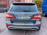 Gebraucht Mercedes ML350 258 PS (189 kW) 2013 Schwarz SUV