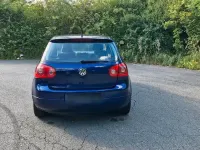 Gebraucht VW Golf V 102 PS (75 kW) 2008 Blau Kleinwagen