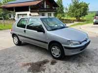 gebraucht Peugeot 106 2001 1.1 BENZIN 60PS 94.000 KM EURO3 RADIO / CD