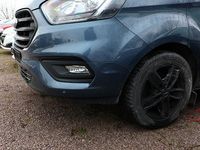 Gebraucht Ford Transit Custom Trend 170 PS (125 kW) 2019 Chromablau metallic chromablau metallic Van