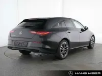 Gebraucht Mercedes CLA200 Progressive 150 PS (110 kW) 2024 Unilack nachtschwarz Kombi