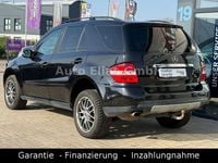 Gebraucht Mercedes ML320 224 PS (164 kW) 2008 Schwarz SUV