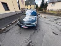 Gebraucht Renault Laguna II Privilege 135 PS (99 kW) 2005 Grau Limousine