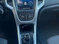 Gebraucht Opel Astra Innovation 101 PS (74 kW) 2011 Limousine