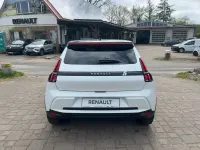 Neu Renault 5 E-Tech Komfort 110 kW (150 PS) 2026 Perlmuttweiß mit dach in Limousine