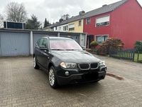 Gebraucht BMW X3 147 PS (108 kW) 2010 Schwarz SUV