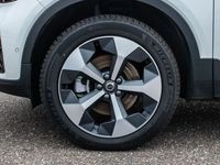 Gebraucht Volvo XC40 Plus 197 PS (144 kW) 2023 Weiss SUV