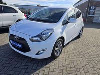 Gebraucht Hyundai ix20 Trend 90 PS (66 kW) 2016 Weiß Kleinwagen