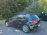 Gebraucht VW Golf VII Highline 150 PS (110 kW) 2016 Schwarz Limousine