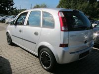 Gebraucht Opel Meriva Basis 101 PS (74 kW) 2003 Silber Van / Kleinbus