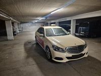Gebraucht Mercedes E220 170 PS (125 kW) 2015 Gelb Limousine
