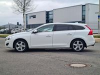 gebraucht Volvo V60 Kombi Momentum*Klima*PDC*SHZ*Schiebedach*