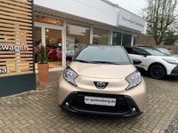 Neu Toyota Aygo X 72 PS (52 kW) 2026 Beige SUV